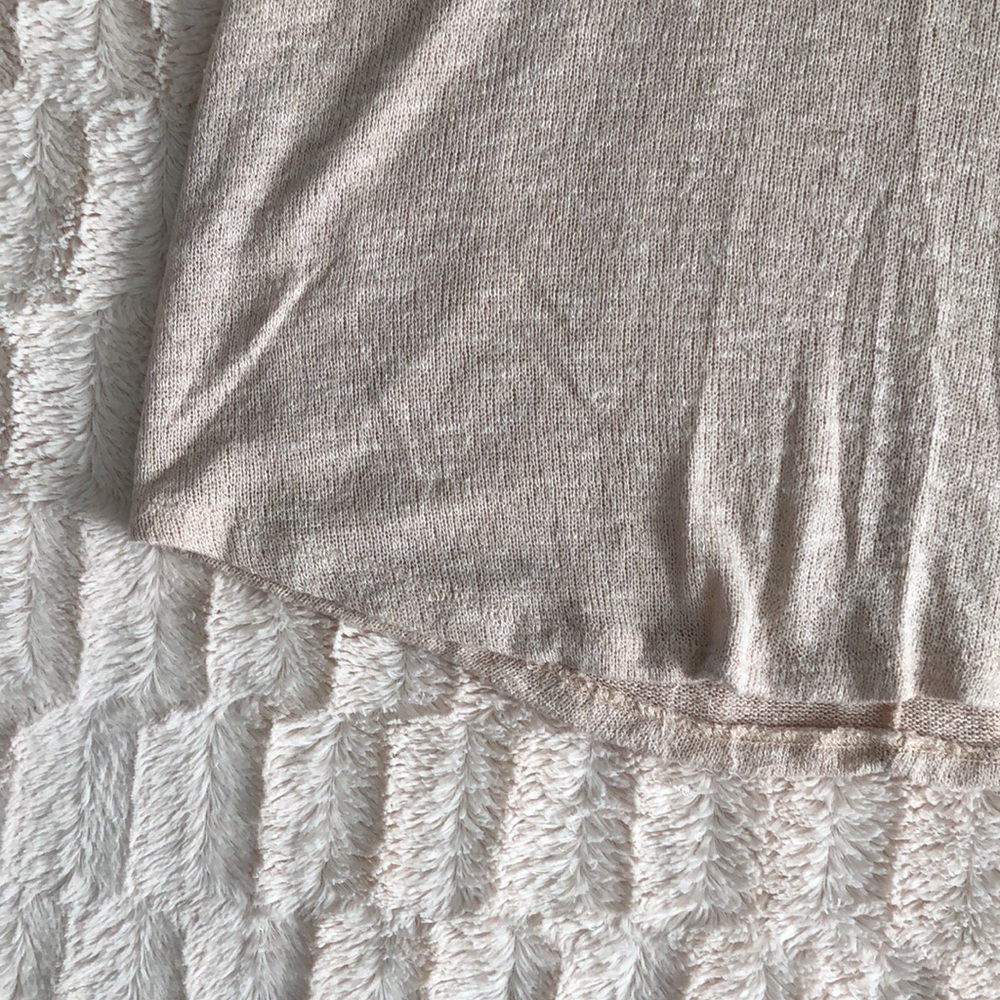 Moon Sweater - Picture 3 of 4